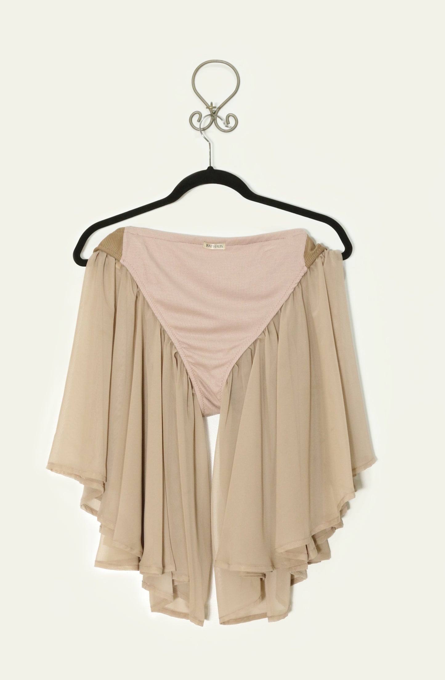 Dionisia Lounge Set
